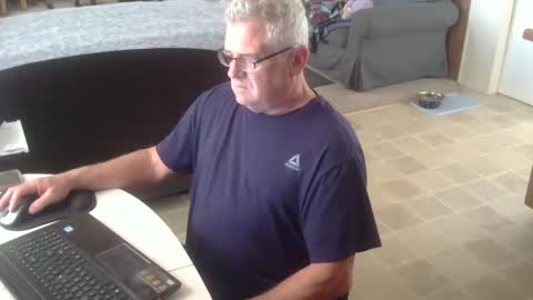 Snapshot of 55mnc chatting on 10-12-25, 03:33 Joe online show from 10-12-25, 03:33