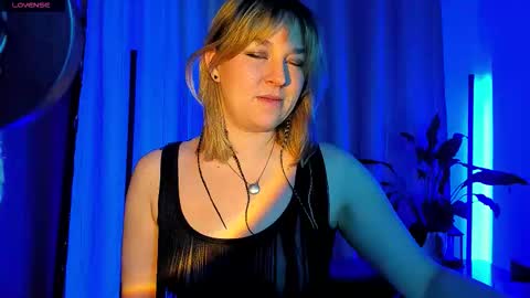 Snapshot of 5_in_one chatting on 01-10-26, 05:09 Sunshine online show from 01-10-26, 05:09