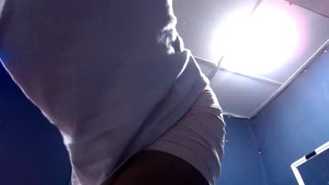 Snapshot of 5hbk chatting on 10-31-25, 03:07 Tettaz GetitJusy4ya online show from 10-31-25, 03:07