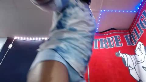 Snapshot of 5hbk chatting on 11-22-25, 11:59 Tettaz GetitJusy4ya online show from 11-22-25, 11:59