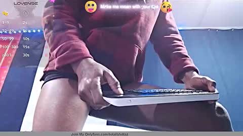 Snapshot of 5hbk chatting on 12-15-25, 03:49 Tettaz GetitJusy4ya online show from 12-15-25, 03:49