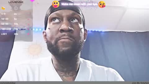 Snapshot of 5hbk chatting on 12-17-25, 01:00 Tettaz GetitJusy4ya online show from 12-17-25, 01:00