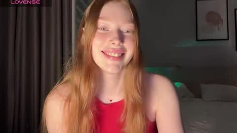 Snapshot of 5th_e1ement chatting on 12-13-24, 01:55 5th_e1ement online show from 12-13-24, 01:55