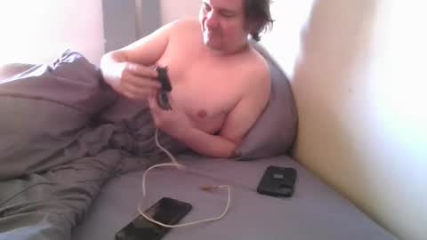 666eldiablo666 online show from 09-18-25, 08:05