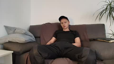 chico online show from 04-27-26, 09:18