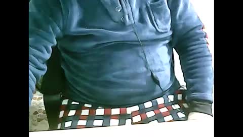 Snapshot of 69desamor chatting on 12-05-25, 08:01 69desamor online show from 12-05-25, 08:01