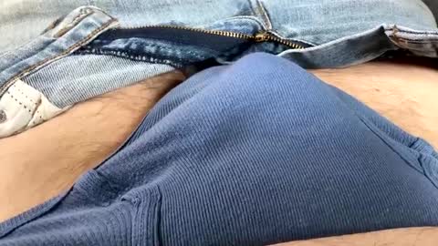 Snapshot of 6inchboytoy chatting on 09-10-25, 05:46 6inchboytoy online show from 09-10-25, 05:46