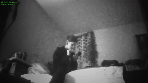 Voyeur Vault online show from 12-15-25, 11:25