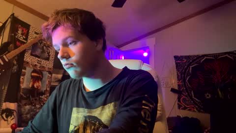 Snapshot of 710lemonade420 chatting on 02-01-25, 06:32 lemonade online show from 02-01-25, 06:32