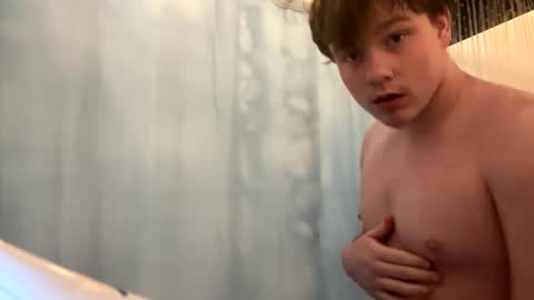 Snapshot of 710lemonade420 chatting on 02-01-25, 10:23 lemonade online show from 02-01-25, 10:23