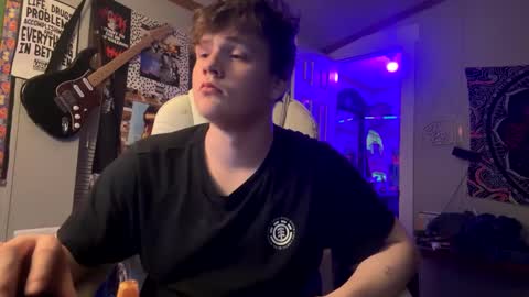 Snapshot of 710lemonade420 chatting on 02-03-25, 06:56 lemonade online show from 02-03-25, 06:56