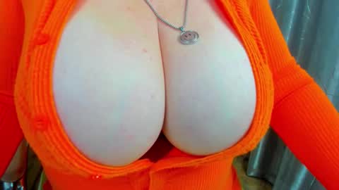 Snapshot of 777_brendi_777 chatting on 11-01-25, 08:27 Brendi online show from 11-01-25, 08:27