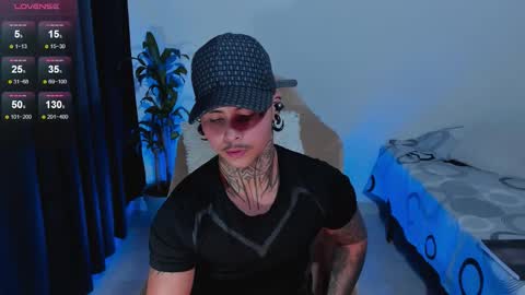 Snapshot of 777_stefantransmen chatting on 10-16-25, 12:55 Stefan online show from 10-16-25, 12:55