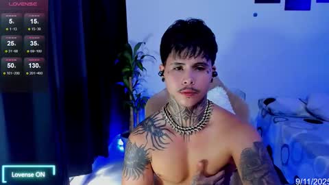 Snapshot of 777_stefantransmen chatting on 11-09-25, 08:29 Stefan online show from 11-09-25, 08:29