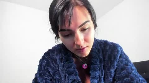 Snapshot of 77neferkitty77 chatting on 05-07-26, 08:47 online show from 05-07-26, 08:47