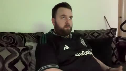 Snapshot of 7celticguy7 chatting on 02-27-25, 03:25 7celticguy7 online show from 02-27-25, 03:25