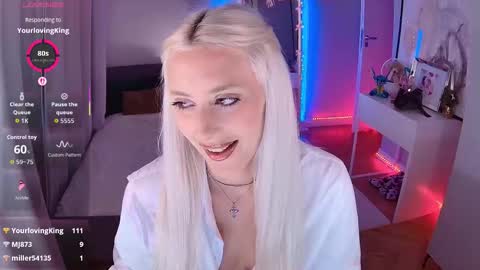 Loren Wood online show from 10-24-25, 02:46