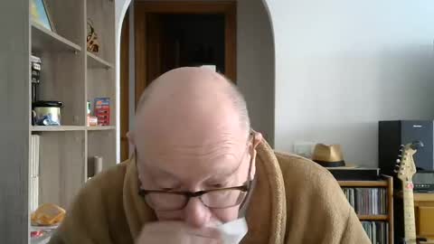  Papi  online show from 12-18-24, 09:58