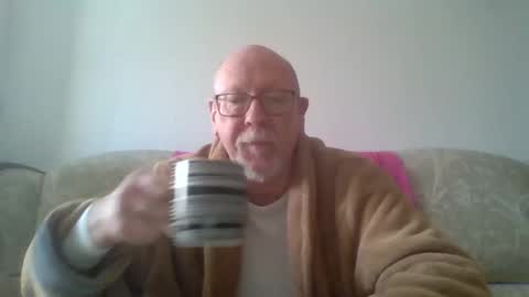  Papi  online show from 01-31-25, 09:05