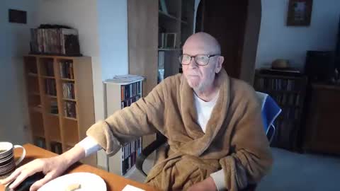 Snapshot of 7thsojourn chatting on 03-05-26, 10:22 Papi online show from 03-05-26, 10:22