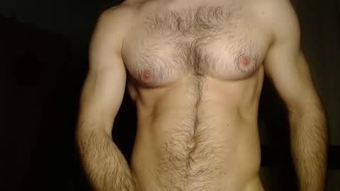 Snapshot of 8000zuerich chatting on 02-02-26, 05:11 Nicolas online show from 02-02-26, 05:11