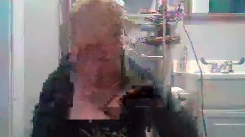 Snapshot of 816mcnasty chatting on 01-17-26, 12:43 816mcnasty online show from 01-17-26, 12:43