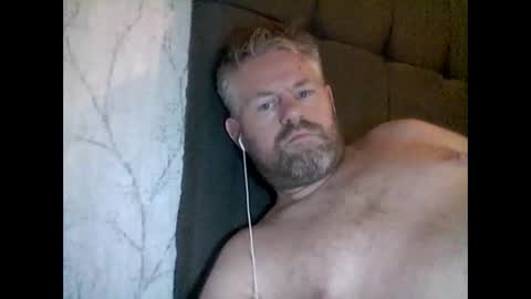 Snapshot of 81jonnyx chatting on 01-03-25, 09:36 81jonnyx online show from 01-03-25, 09:36