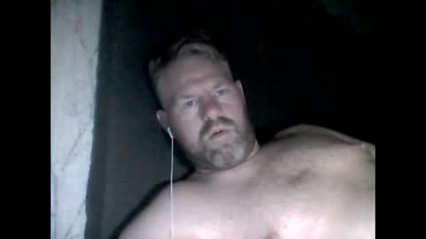 Snapshot of 81jonnyx chatting on 03-09-25, 06:17 81jonnyx online show from 03-09-25, 06:17