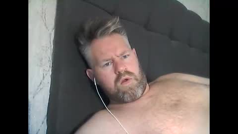 Snapshot of 81jonnyx chatting on 03-11-25, 07:26 81jonnyx online show from 03-11-25, 07:26