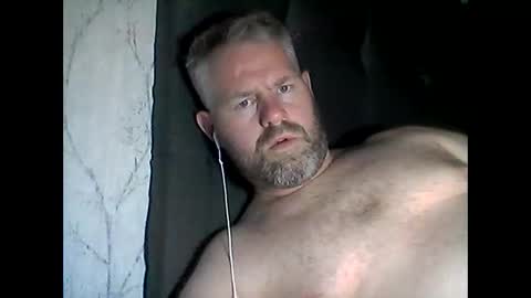 Snapshot of 81jonnyx chatting on 11-16-25, 09:42 81jonnyx online show from 11-16-25, 09:42