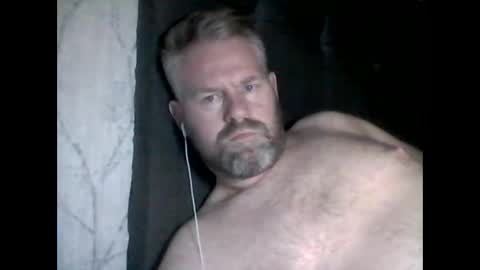 Snapshot of 81jonnyx chatting on 11-24-25, 11:04 81jonnyx online show from 11-24-25, 11:04