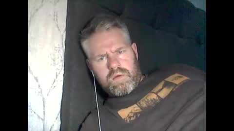 Snapshot of 81jonnyx chatting on 11-27-25, 12:51 81jonnyx online show from 11-27-25, 12:51