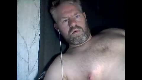 Snapshot of 81jonnyx chatting on 12-05-25, 08:45 81jonnyx online show from 12-05-25, 08:45