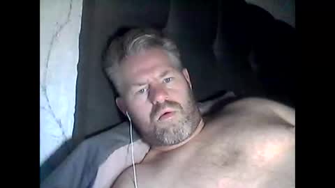 Snapshot of 81jonnyx chatting on 12-14-25, 09:36 81jonnyx online show from 12-14-25, 09:36