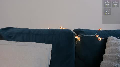 Snapshot of 88pleasure88 chatting on 04-15-26, 05:25 88pleasure88 online show from 04-15-26, 05:25