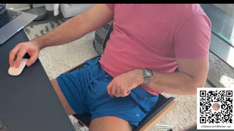 Snapshot of 8inchernyc chatting on 12-03-25, 04:05 8incher NYC online show from 12-03-25, 04:05