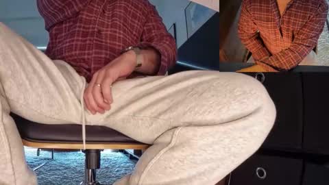 Snapshot of 8inchernyc chatting on 03-02-26, 03:52 8incher NYC online show from 03-02-26, 03:52