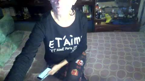 Snapshot of 8mistress8 chatting on 01-13-25, 06:38 8MISTRESS8 online show from 01-13-25, 06:38