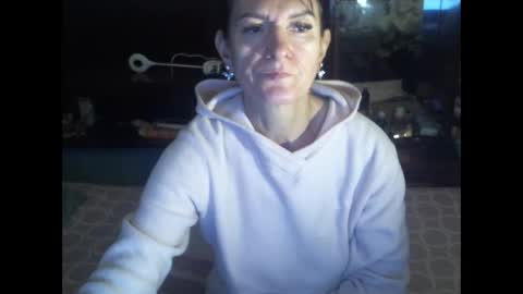 Snapshot of 8mistress8 chatting on 02-01-25, 07:02 8MISTRESS8 online show from 02-01-25, 07:02