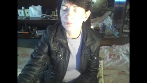 Snapshot of 8mistress8 chatting on 12-16-25, 09:14 8MISTRESS8 online show from 12-16-25, 09:14