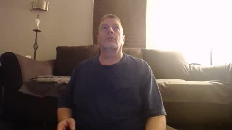 Snapshot of 989guy chatting on 03-16-26, 07:51 989guy online show from 03-16-26, 07:51