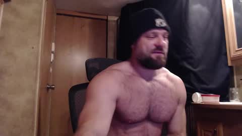 Snapshot of 9fat_inches chatting on 02-12-25, 06:40 9 fat inches online show from 02-12-25, 06:40