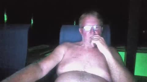 Snapshot of 9gecko696969 chatting on 05-10-26, 04:17 9gecko696969 online show from 05-10-26, 04:17