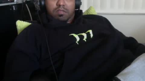 Snapshot of 9inchhammer chatting on 12-04-24, 06:50 9inchhammer online show from 12-04-24, 06:50