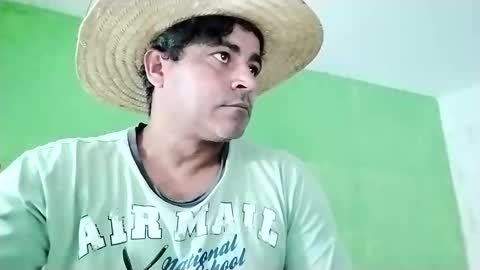 9vinhocamshow online show from 01-21-25, 03:43