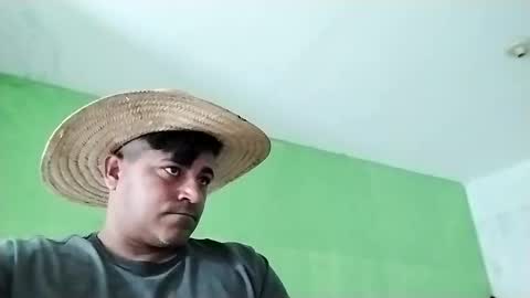 9vinhocamshow online show from 02-25-25, 12:03