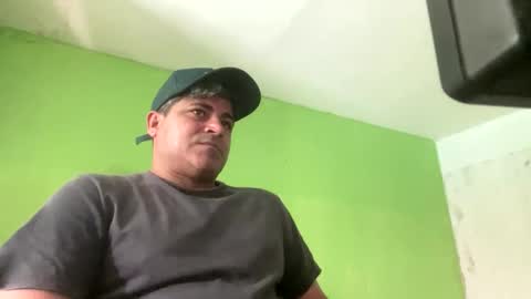 9vinhocamshow online show from 09-24-25, 11:46