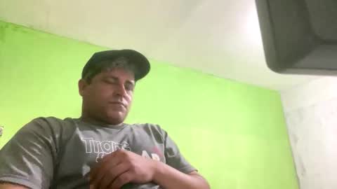 9vinhocamshow online show from 10-12-25, 11:48