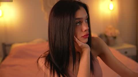 Snapshot of 9west chatting on 10-30-25, 09:00 KARINA online show from 10-30-25, 09:00