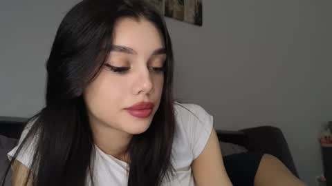 Snapshot of 9west chatting on 02-28-26, 03:35 KARINA online show from 02-28-26, 03:35